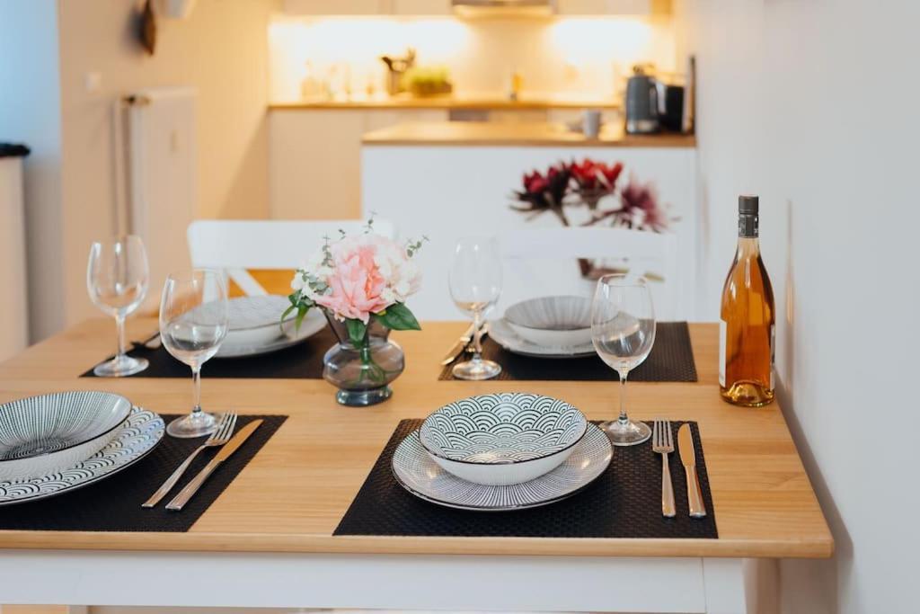 Apartment Gemuetliches 2 Zi App Fuer 5 P In Hamburg-zentrum