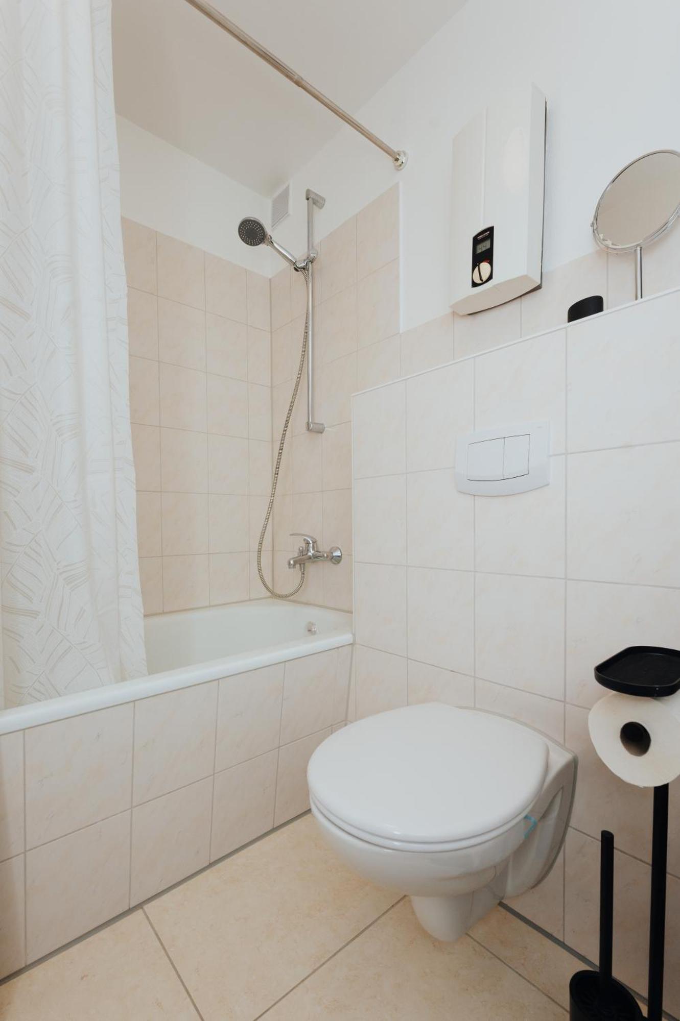 Gemuetliches 2 Zi App Fuer 5 P In Hamburg-zentrum Apartment